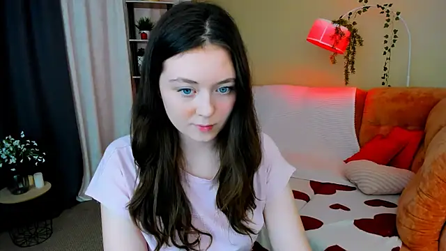 AlluringLookk webcam