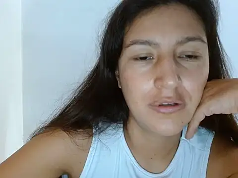 SarahFriendly webcam