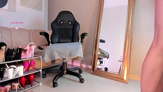 marie_bass webcam
