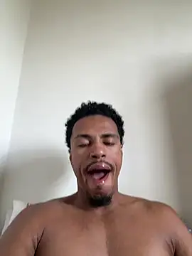 LorenzoBlack27 webcam