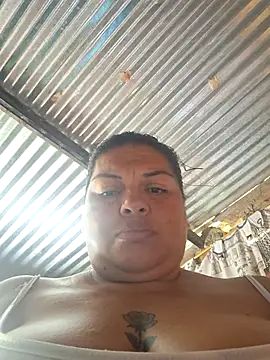 Juli_Powl webcam