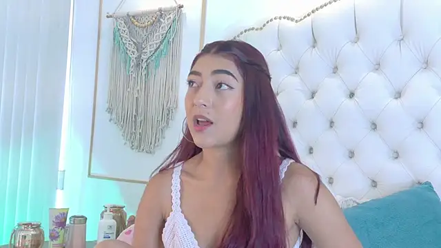 Sara_funy webcam