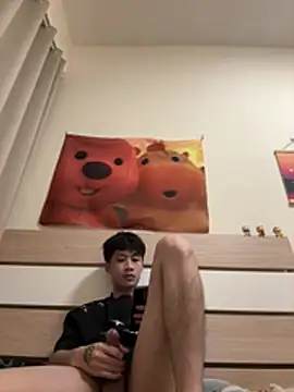 sexyboy-3525 webcam