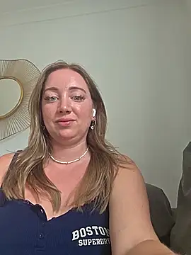arielsweetieee webcam