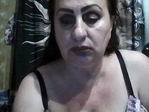 LoaqLovew webcam