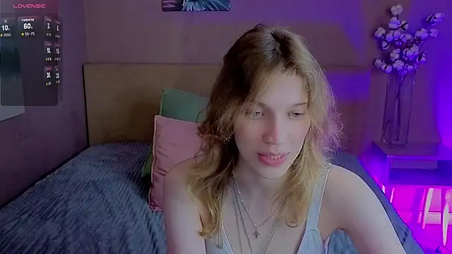 Emily_Cartex webcam