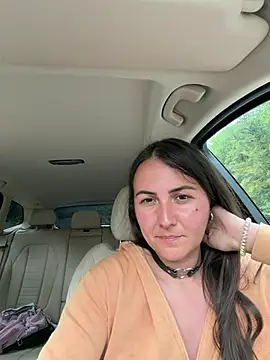 BrunetteNymph webcam
