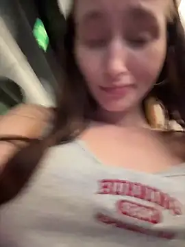 chat on live -missbehaving-