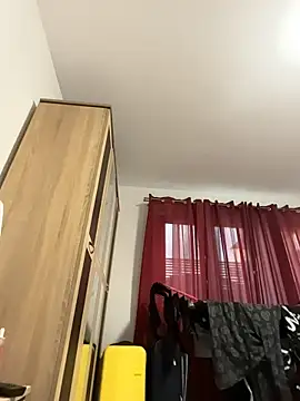 JoleneJade webcam