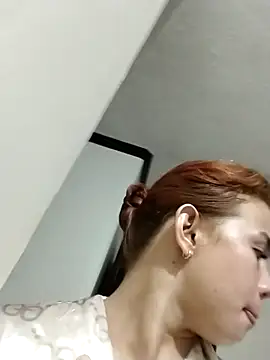 carla_69x webcam