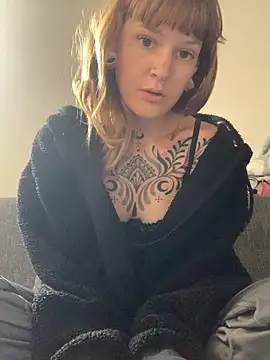 Lea-Marie webcam
