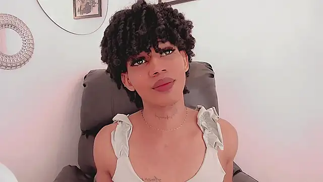 Zendalla_Ebony webcam
