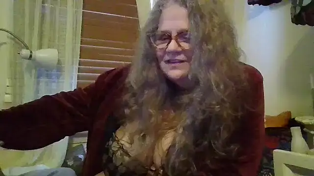 DestineeLoverGirl webcam
