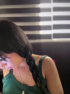 Sasha-firee webcam