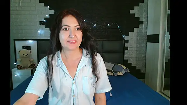 Ada_Vera webcam