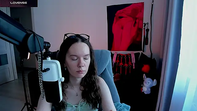 Vulgar_Tamer webcam
