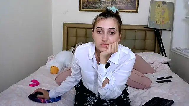 Iren live cam on StripChat