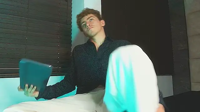 Tyler_Mcrey webcam