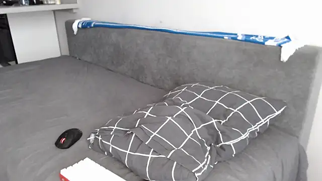 Student_Oliver webcam