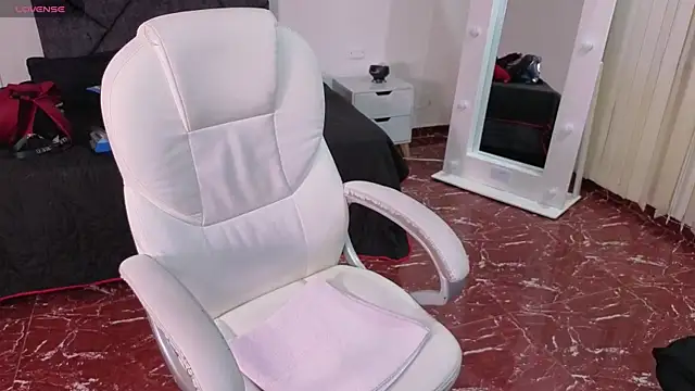 _sharlotte777 webcam