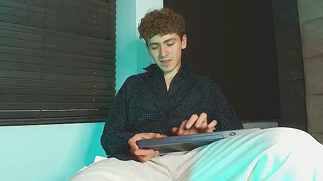 Tyler_Mcrey webcam