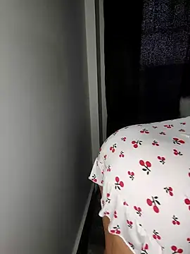 yara_011 live sex cam