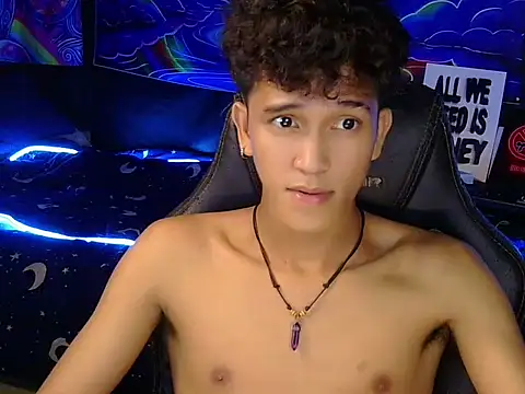 hugekenbigcock (M young) - cum with me