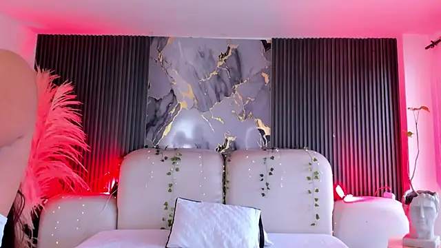 live porn web cam CarolineFyre