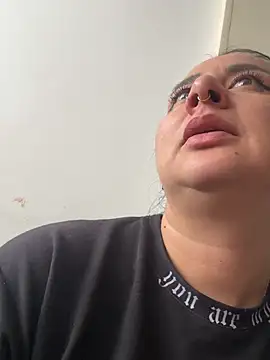 abril_luv (F young) - Show squirt dildo ass control 3 min