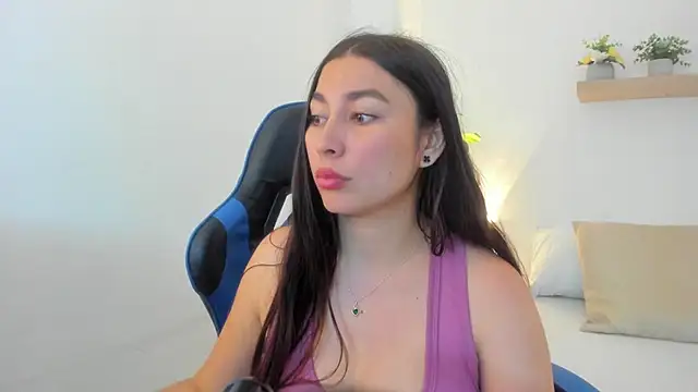 bella_99_ webcam