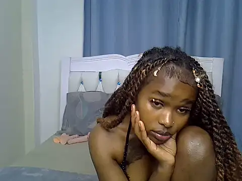 Prettyxoxoo webcam