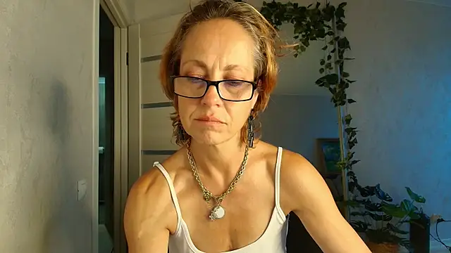 LioraWeiss webcam