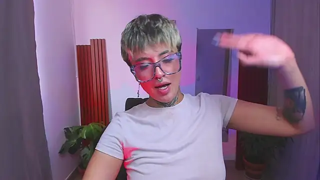 Rebeka-baker webcam