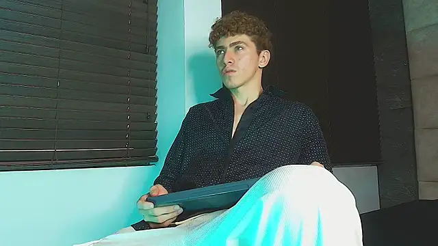 Tyler_Mcrey webcam