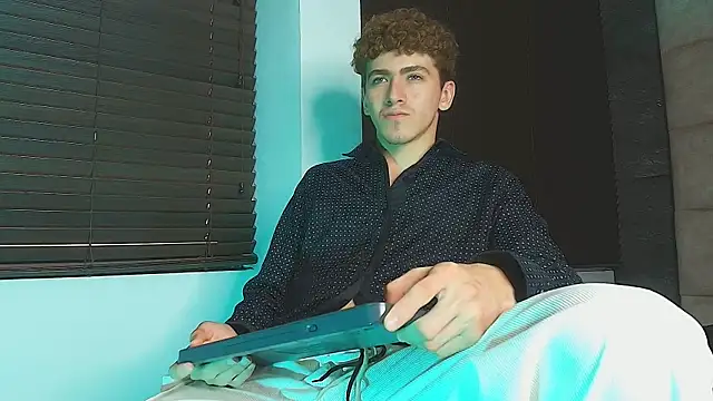 Tyler_Mcrey webcam