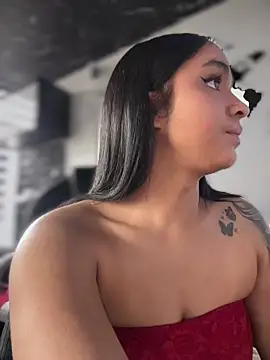 Isabella-Teen live webcam