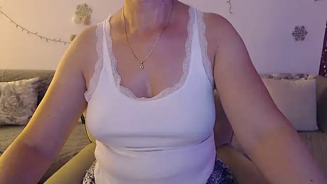 YourfantasyGiuly live cam preview