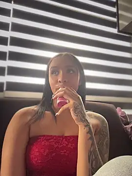 Isabella-Teen