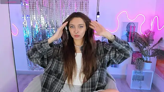 ChloeSunny webcam