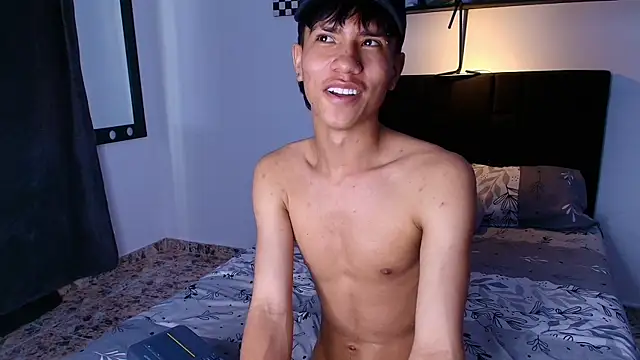 jacob__10 (M twink) - cum show