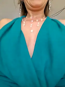 CelynaRoss webcam