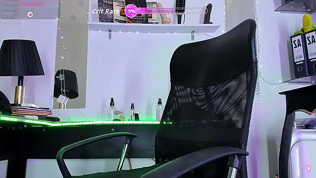 StefanoBigCock live cam on StripChat