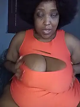 sotho_ssbbw live cam on StripChat