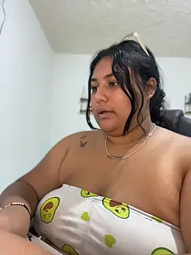 Nicky-222 live cam on StripChat