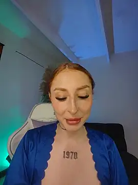 Bennuluspeach_ live cam on StripChat