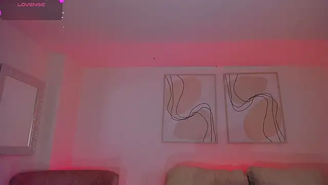 SophieLafont live cam on StripChat