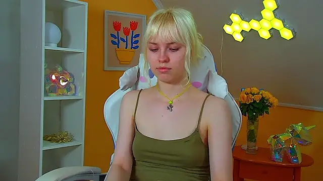 HannahHollis live cam on StripChat