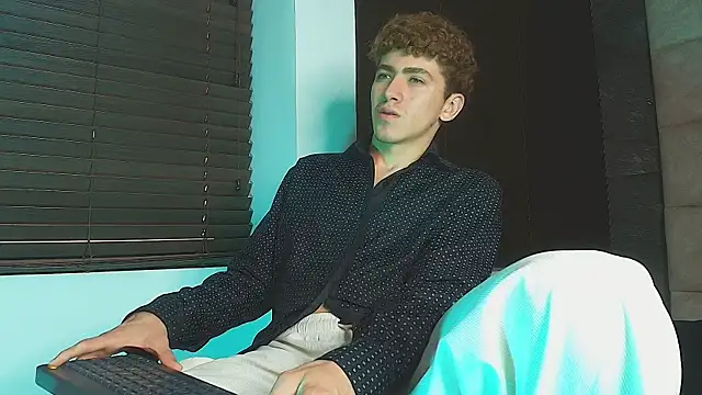 Tyler_Mcrey webcam