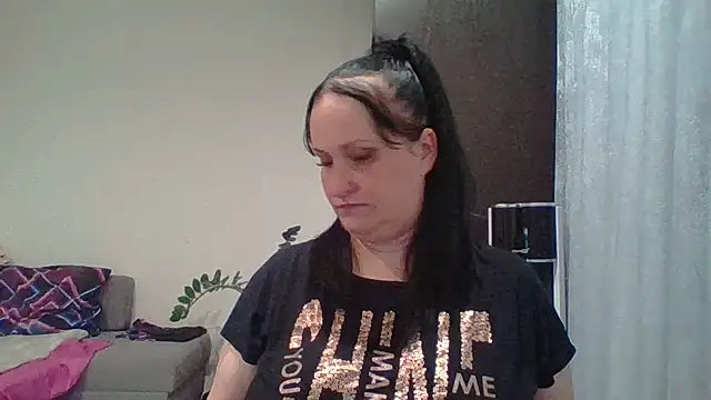 webcam online  Squirty Cum Lady 