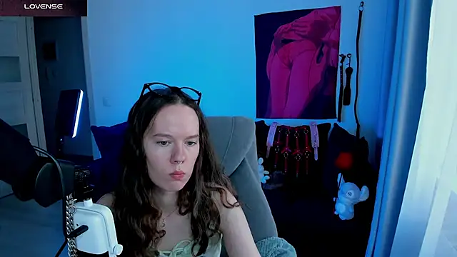 Vulgar_Tamer webcam